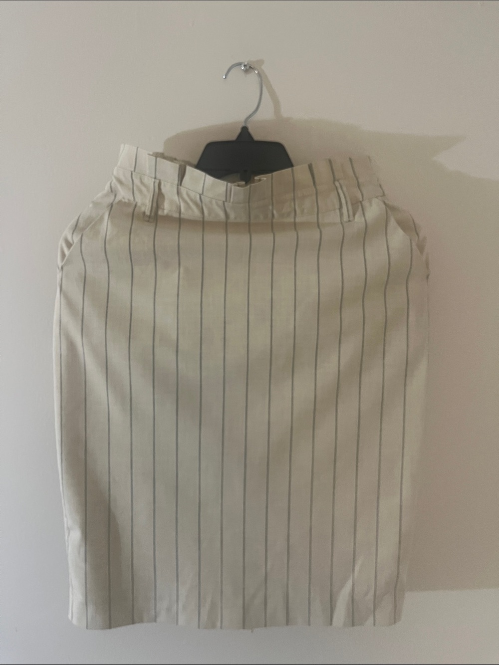 Banana Republic Cream Pinstripe Pencil Skirt